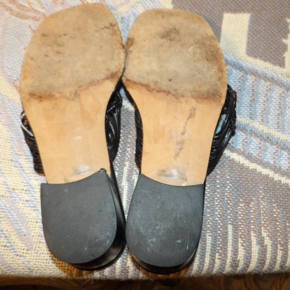 Stuart Weitzman Slide On Sandals Abt Sz 7 - image 8